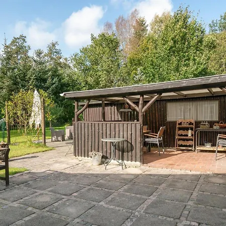 Arnborg - 2km From The Sea By Interhome Aså