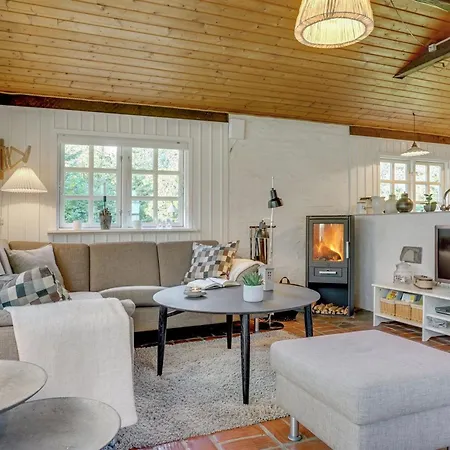 Arnborg - 2km From The Sea By Interhome *