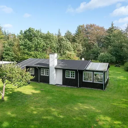 Arnborg - 2km From The Sea By Interhome